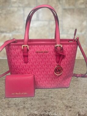 Michael Kors Small Signature Logo Tote & Wallet Set Electric Pink